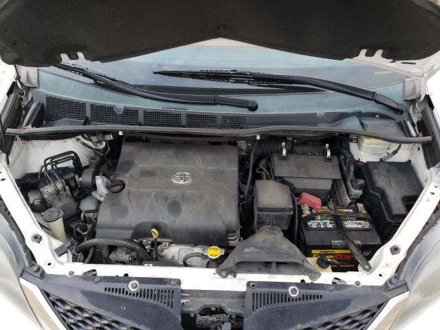 Photo 12 from auction – 2015 TOYOTA SIENNA SPO with VIN 5TDXK3DC2FS532693