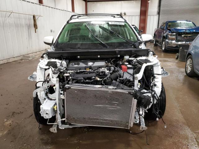 Photo 5 from auction – 2020 TOYOTA RAV4 XLE with VIN JTMP1RFV5LD529623