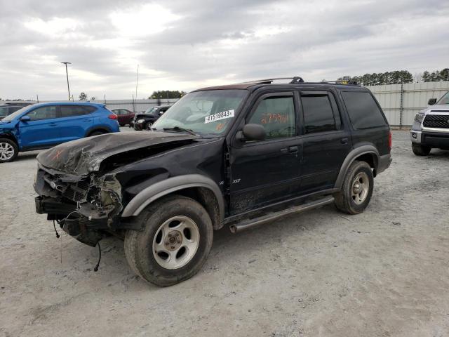 FORD EXPLORER X 2000 with VIN 1FMZU83P7YZB37958 - Photo from auction