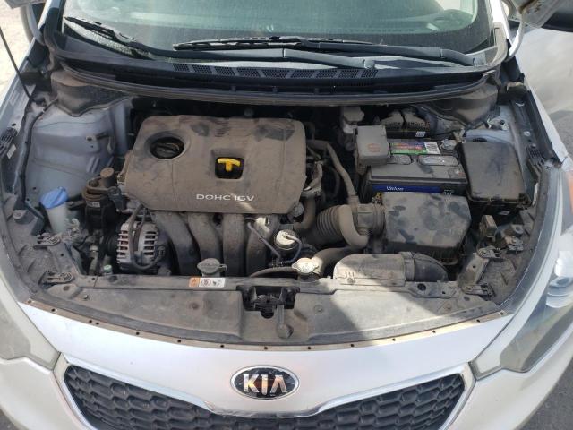 Photo 11 from auction – 2014 KIA FORTE LX with VIN KNAFK4A60E5250540