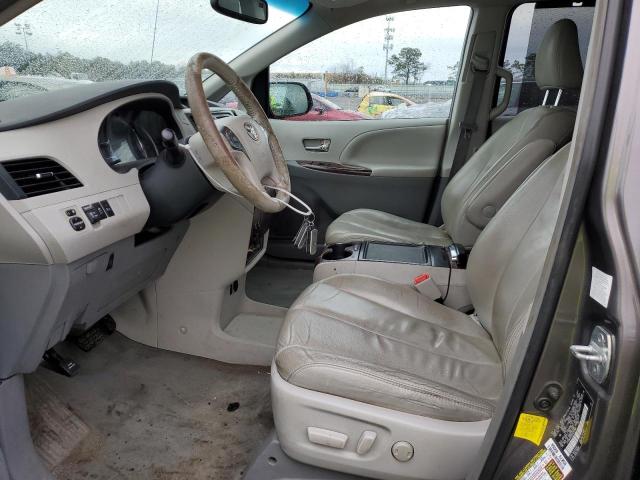 Photo 7 from auction – 2013 TOYOTA SIENNA XLE with VIN 5TDDK3DC6DS053984