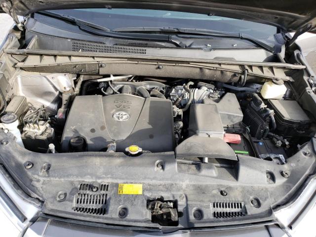 Photo 11 from auction – 2017 TOYOTA HIGHLANDER with VIN 5TDKZRFH9HS194035