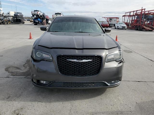 Photo 5 from auction – 2019 CHRYSLER 300 S with VIN 2C3CCABG9KH539563