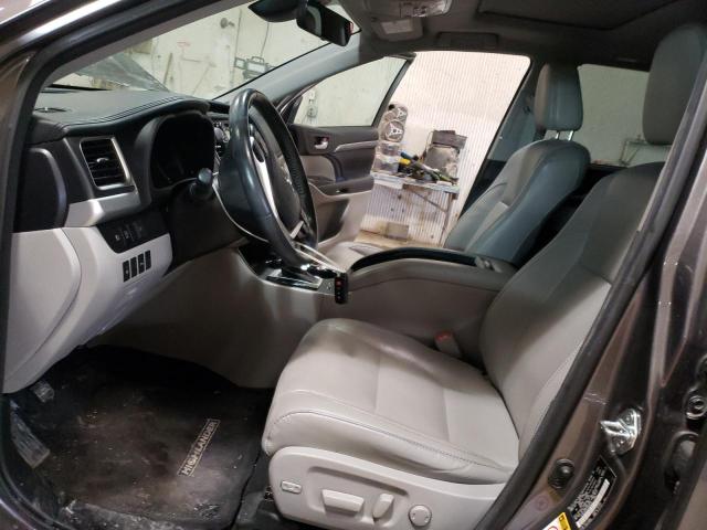 Photo 7 from auction – 2018 TOYOTA HIGHLANDER with VIN 5TDDZRFH6JS806528