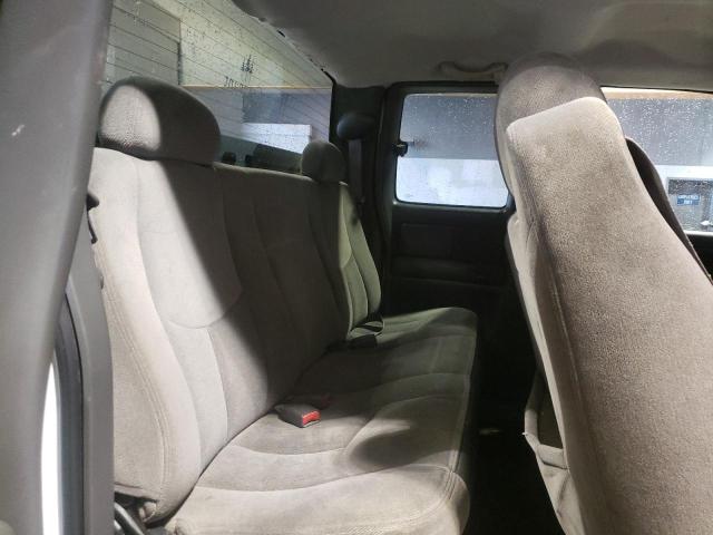 Photo 10 from auction – 2004 GMC SIERRA C25 with VIN 1GTHC29U04E379389