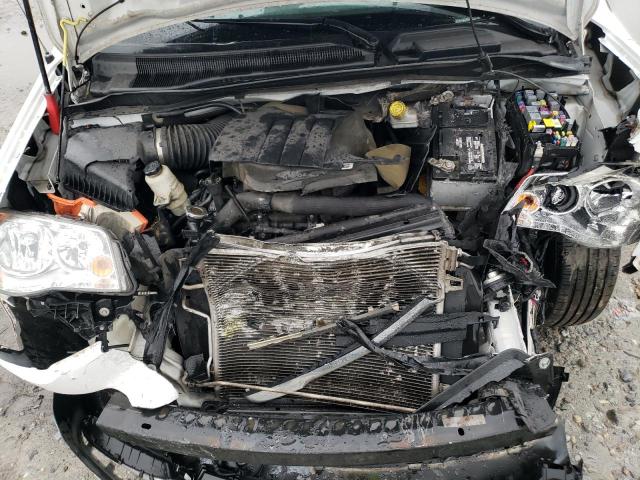 Photo 12 from auction – 2015 CHRYSLER TOWN & COU with VIN 2C4RC1AG6FR676158