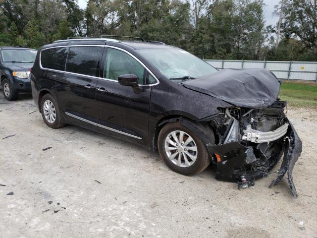 Photo 4 from auction – 2018 CHRYSLER PACIFICA T with VIN 2C4RC1BG1JR353854