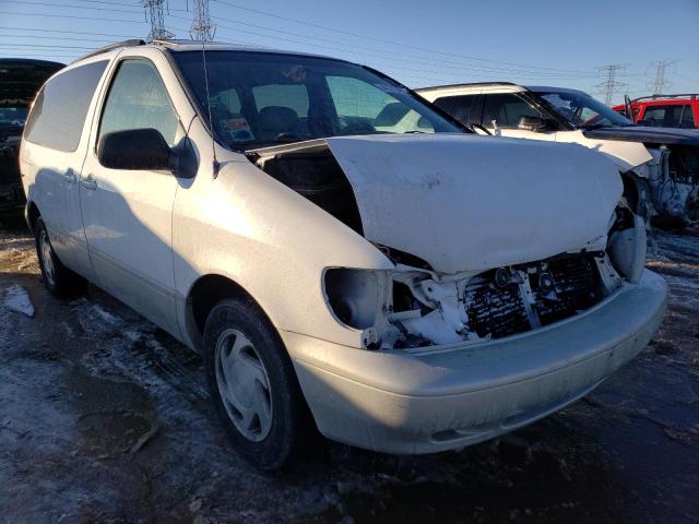 Photo 4 from auction – 2000 TOYOTA SIENNA with VIN 4T3ZF13C6YU181582