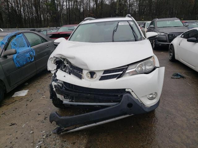 Photo 5 from auction – 2015 TOYOTA RAV4 XLE with VIN JTMWFREV0FD064509