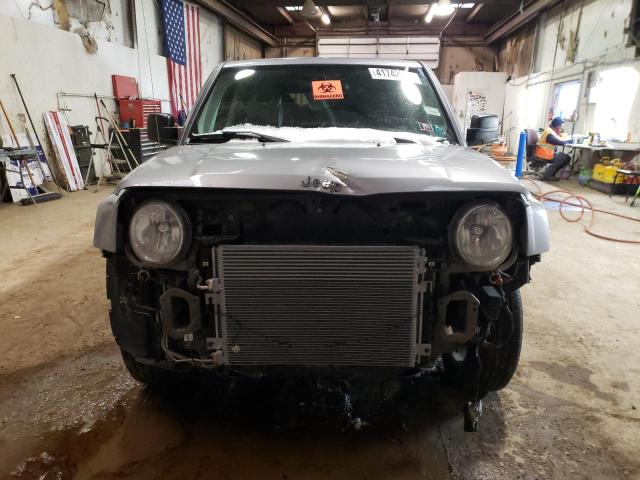 Photo 5 from auction – 2017 JEEP PATRIOT LA with VIN 1C4NJPFB6HD183932