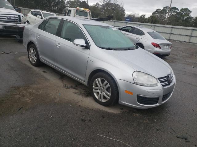 Photo 4 from auction – 2007 VOLKSWAGEN JETTA WOLF with VIN 3VWEF71K27M163363