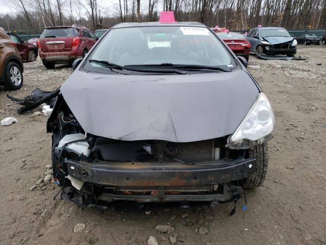 Photo 5 from auction – 2014 TOYOTA PRIUS C with VIN JTDKDTB37E1564073