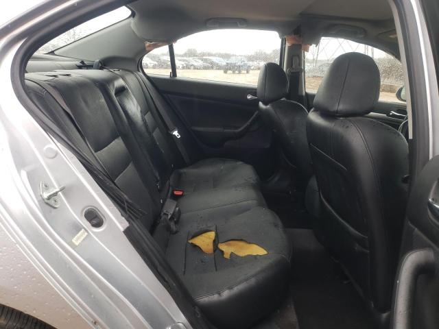 Photo 10 from auction – 2004 ACURA TSX with VIN JH4CL95824C005047