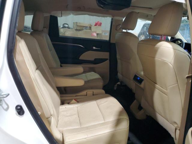 Photo 11 from auction – 2016 TOYOTA HIGHLANDER with VIN 5TDYKRFH9GS148248