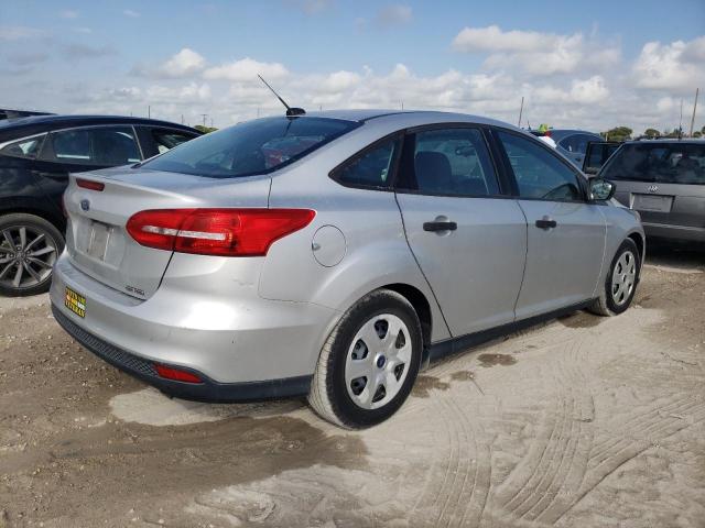 Photo 3 from auction – 2016 FORD FOCUS S with VIN 1FADP3E24GL249246