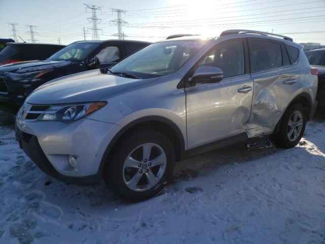 TOYOTA RAV4 XLE 2015 with VIN JTMRFREVXFJ028910 - Photo from auction