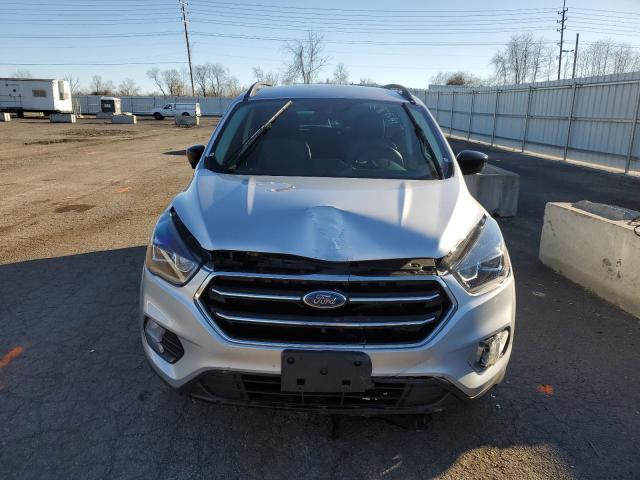 Photo 5 from auction – 2019 FORD ESCAPE SE with VIN 1FMCU9GD4KUB80587