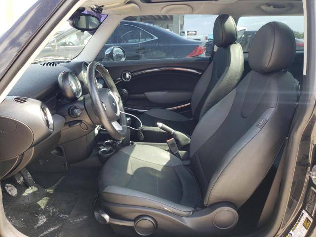 Photo 7 from auction – 2010 MINI COOPER with VIN WMWMF3C55ATU76203