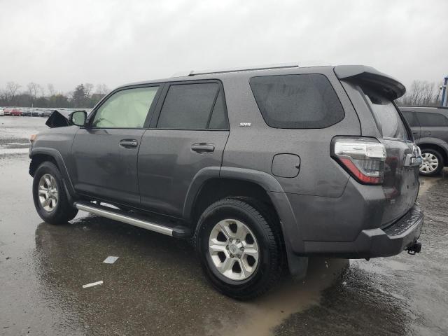 Photo 2 from auction – 2015 TOYOTA 4RUNNER SR with VIN JTEBU5JRXF5203783