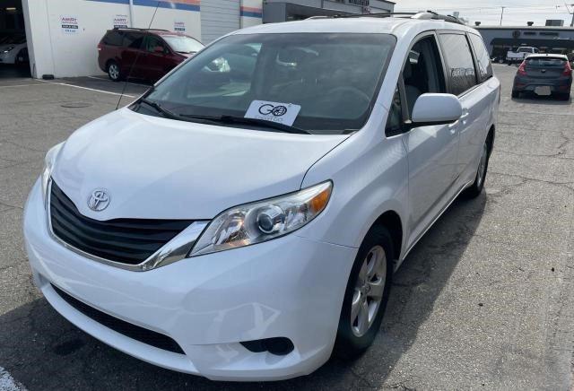 Photo 2 from auction – 2012 TOYOTA SIENNA LE with VIN 5TDKK3DC4CS271170