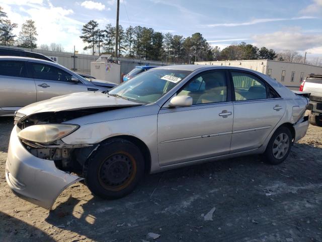 TOYOTA CAMRY LE 2004 with VIN 4T1BE32K44U843056 - Photo from auction