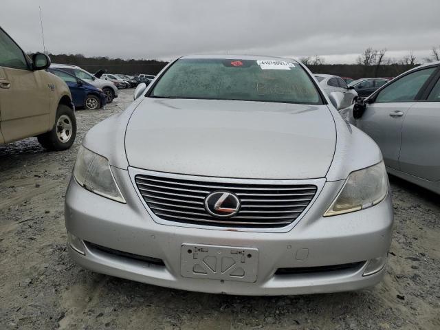 Photo 5 from auction – 2007 LEXUS LS 460L with VIN JTHGL46F575015744