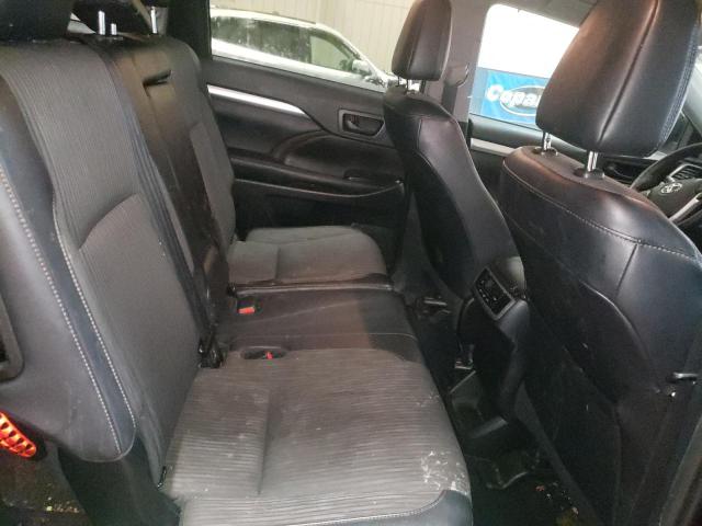 Photo 11 from auction – 2019 TOYOTA HIGHLANDER with VIN 5TDZZRFH8KS313358