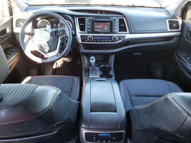 Photo 8 from auction – 2015 TOYOTA HIGHLANDER with VIN 5TDBKRFH7FS213392
