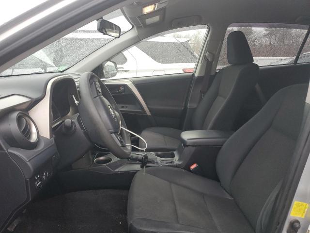 Photo 7 from auction – 2015 TOYOTA RAV4 LE with VIN JTMBFREVXFD138548