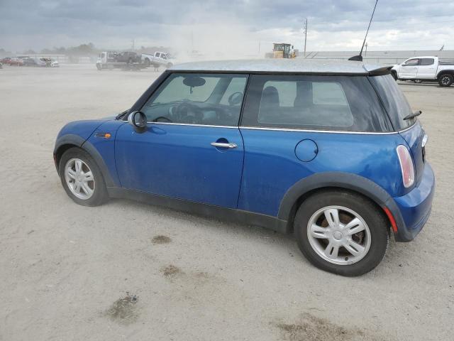 Photo 2 from auction – 2006 MINI COOPER with VIN WMWRC33516TJ76955