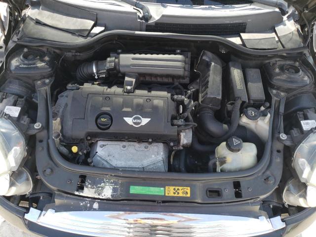 Photo 11 from auction – 2010 MINI COOPER with VIN WMWMF3C55ATU76203