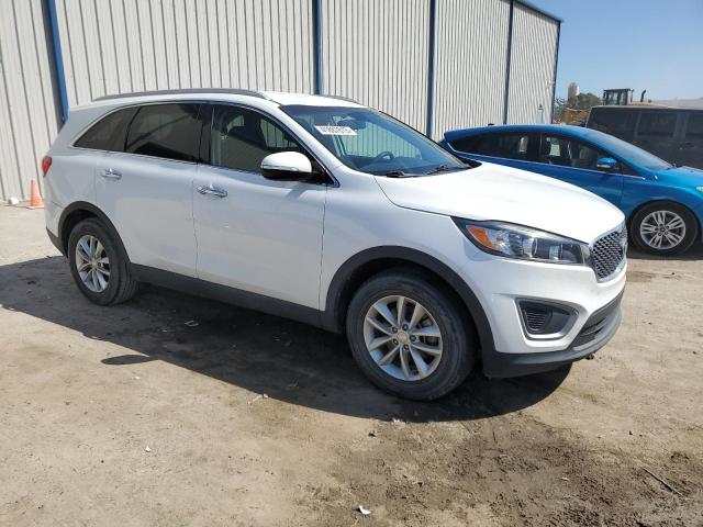 Photo 4 from auction – 2018 KIA SORENTO LX with VIN 5XYPG4A33JG374544
