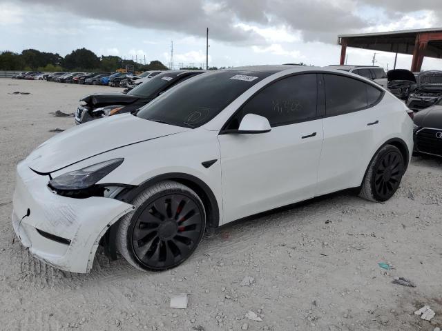TESLA MODEL Y 2022 with VIN 7SAYGDEF6NF541147 - Photo from auction