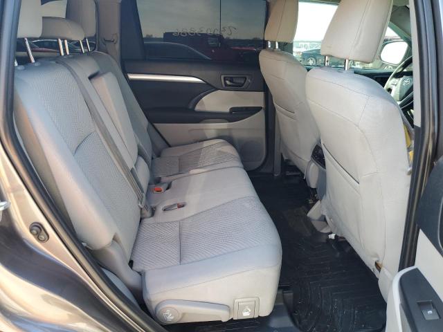 Photo 11 from auction – 2019 TOYOTA HIGHLANDER with VIN 5TDZARFH2KS043373