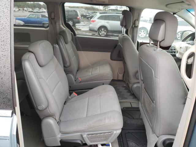 Photo 11 from auction – 2010 CHRYSLER TOWN & COU with VIN 2A4RR5D14AR347393
