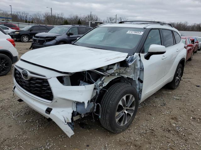 Photo 1 from auction – 2022 TOYOTA HIGHLANDER with VIN 5TDGZRBH9NS246268