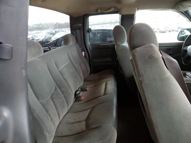 Photo 10 from auction – 2004 CHEVROLET SILVERADO with VIN 2GCEC19T941255725