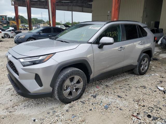 TOYOTA RAV4 XLE 2022 with VIN 2T3W1RFVXNC179117 - Photo from auction