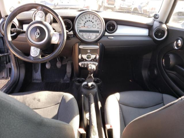 Photo 8 from auction – 2010 MINI COOPER with VIN WMWMF3C50ATU77260