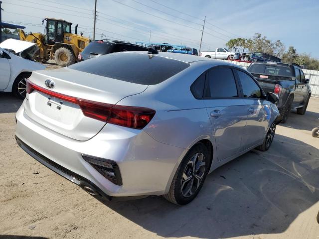 Photo 3 from auction – 2021 KIA FORTE FE with VIN 3KPF24AD7ME399080