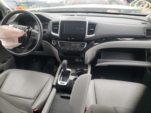 Photo 8 from auction – 2018 HONDA RIDGELINE with VIN 5FPYK3F79JB011527