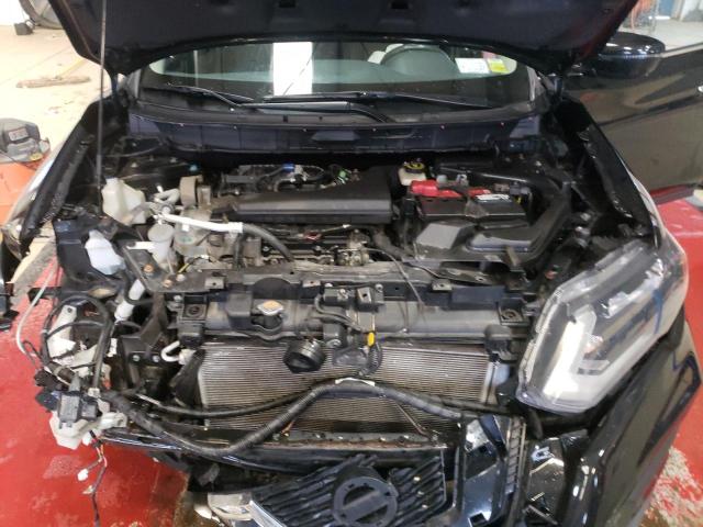 Photo 12 from auction – 2017 NISSAN ROGUE S with VIN KNMAT2MV0HP557541