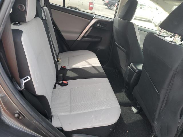 Photo 11 from auction – 2017 TOYOTA RAV4 with VIN JTMWFREV4HD096754