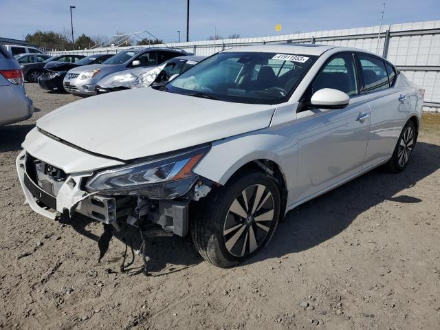 NISSAN ALTIMA SV 2019 with VIN 1N4BL4DV7KN306007 - Photo from auction