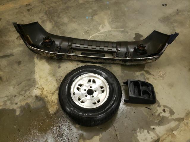 Photo 12 from auction – 1998 FORD RANGER with VIN 1FTYR10C4WTA17951
