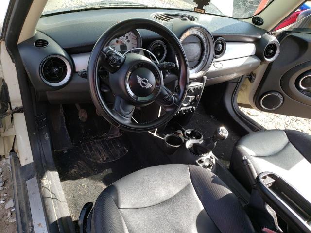 Photo 8 from auction – 2011 MINI COOPER CLU with VIN WMWZF3C52BTX82119