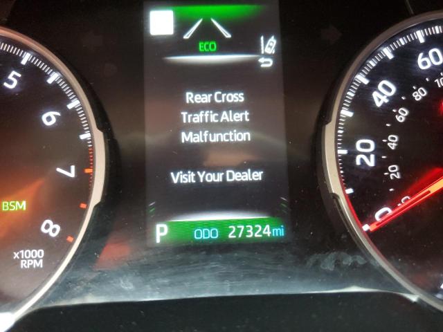 Photo 9 from auction – 2022 TOYOTA RAV4 XLE with VIN 2T3W1RFVXNC179117