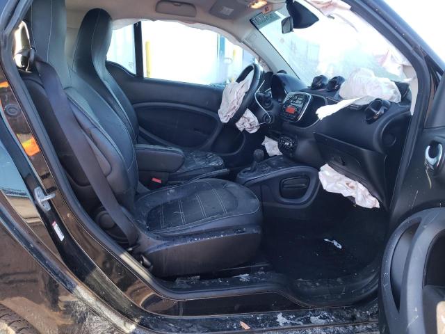 Photo 10 from auction – 2016 SMART FORTWO with VIN WMEFJ5DA2GK114251