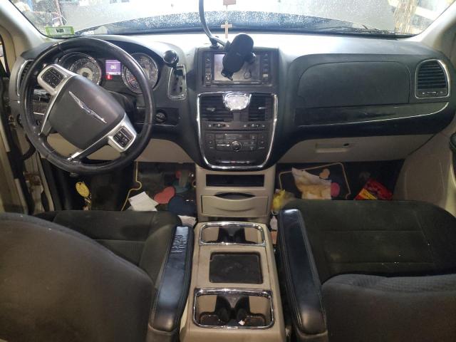 Photo 8 from auction – 2012 CHRYSLER TOWN & COU with VIN 2C4RC1BG5CR126105