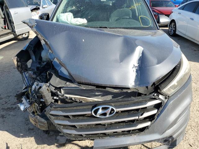 Photo 12 from auction – 2016 HYUNDAI TUCSON SE with VIN KM8J23A45GU214756